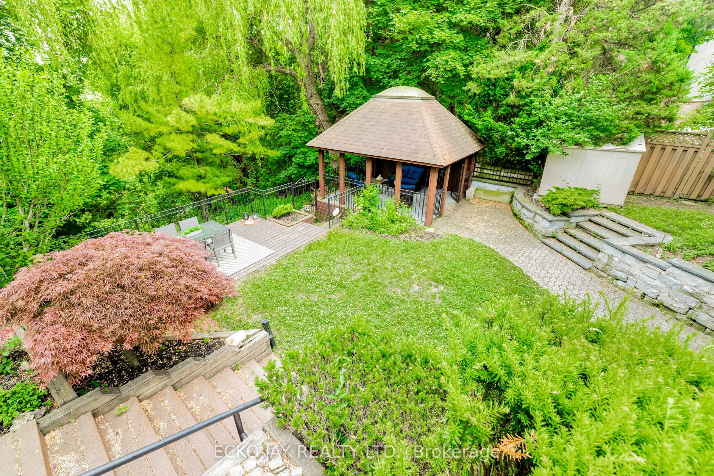 45 Broadleaf Road