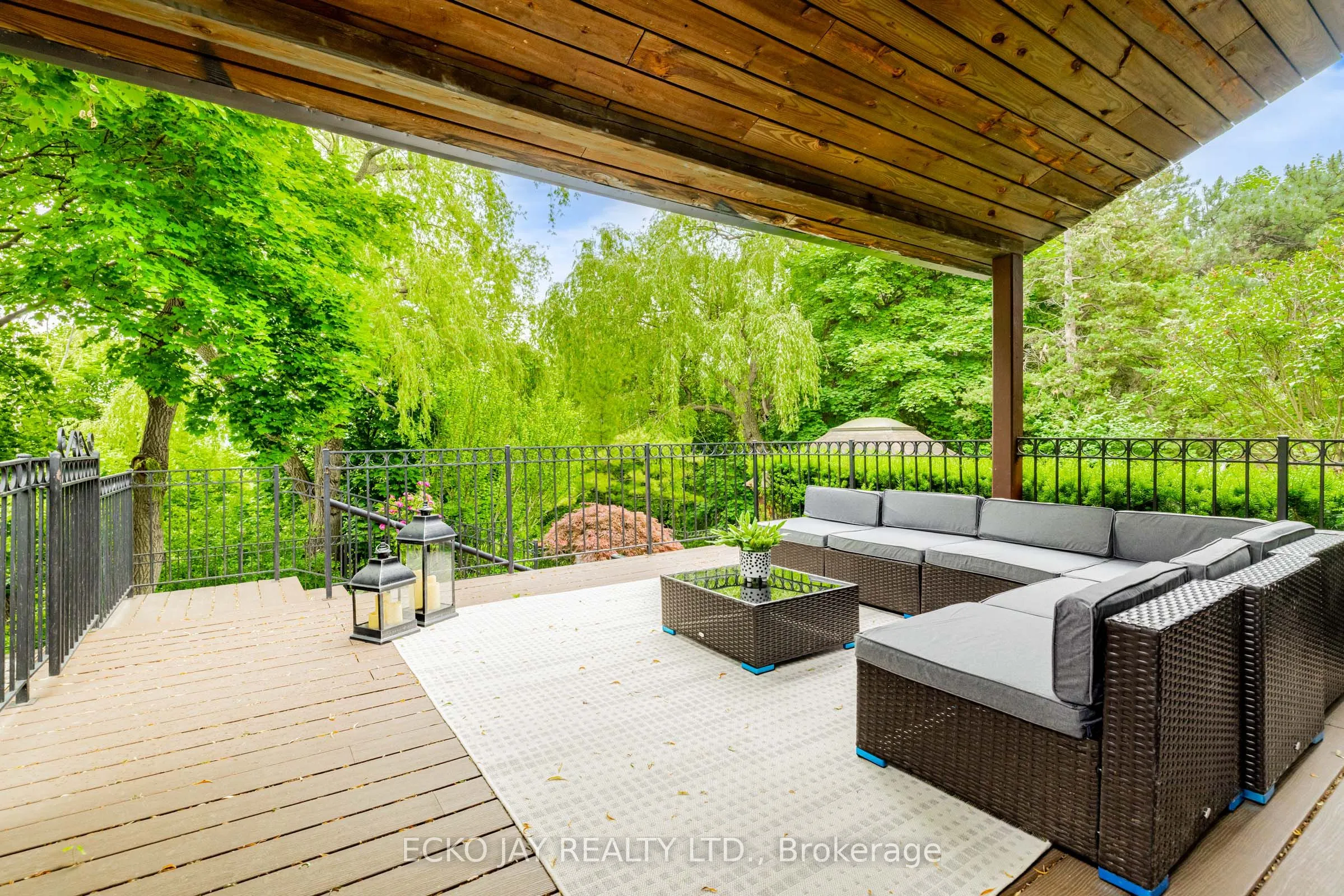45 Broadleaf Road