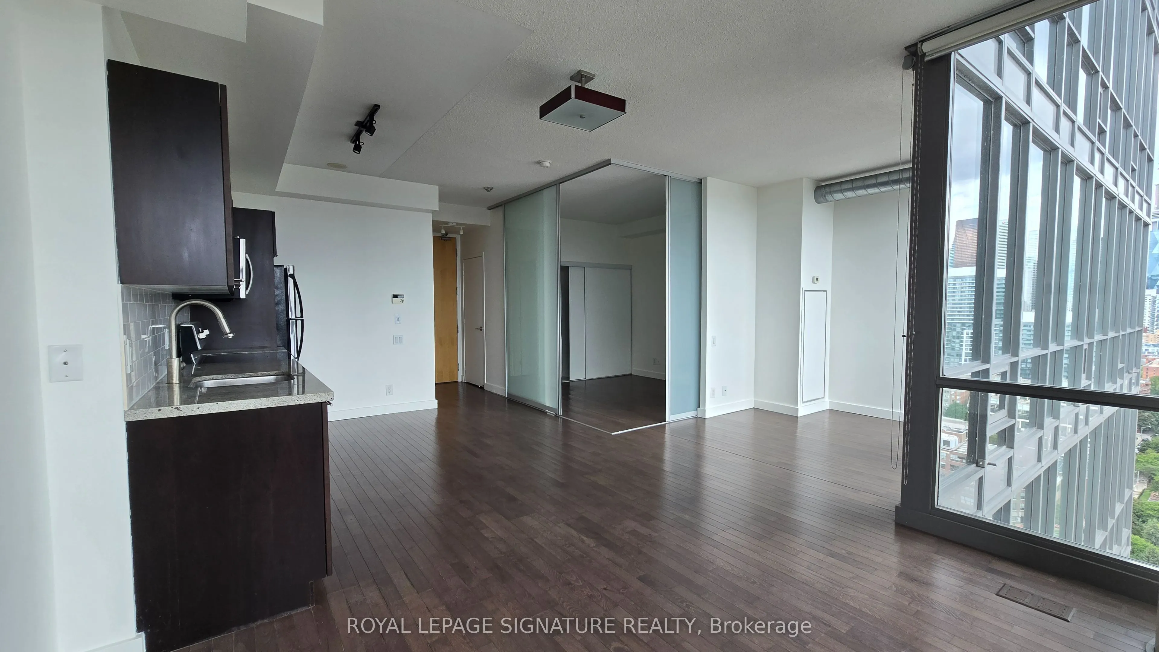 33 Mill Street, #2509