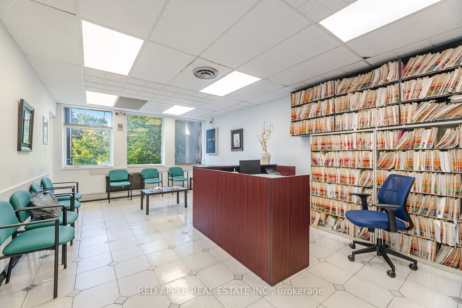 799 Bloor Street W