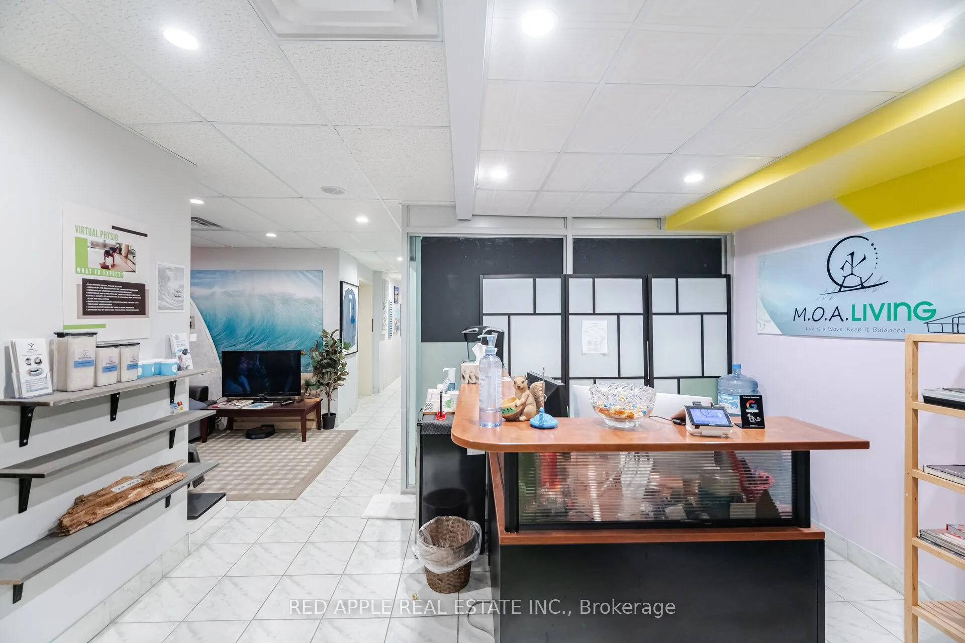 799 Bloor Street W