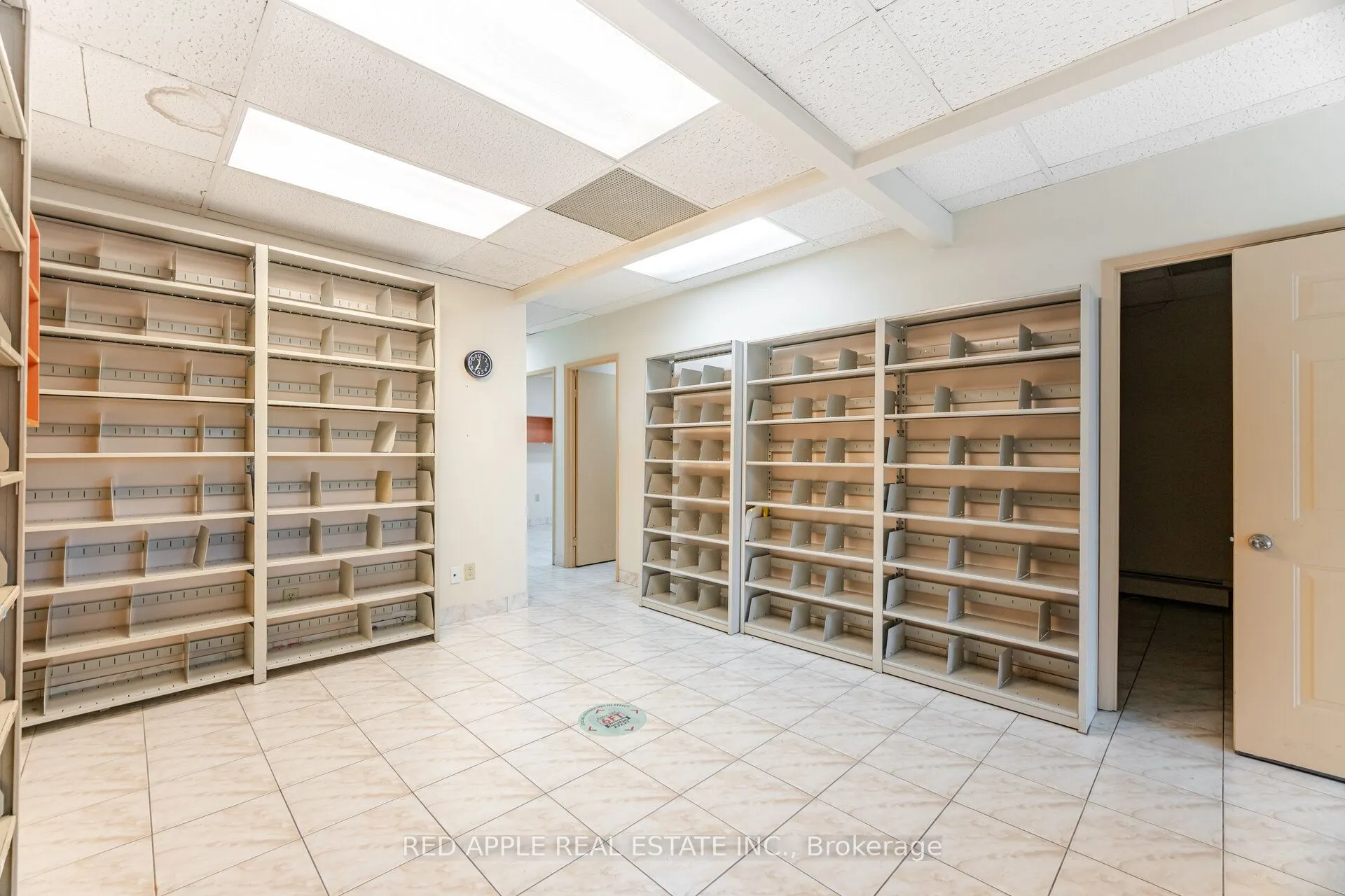 799 Bloor Street W
