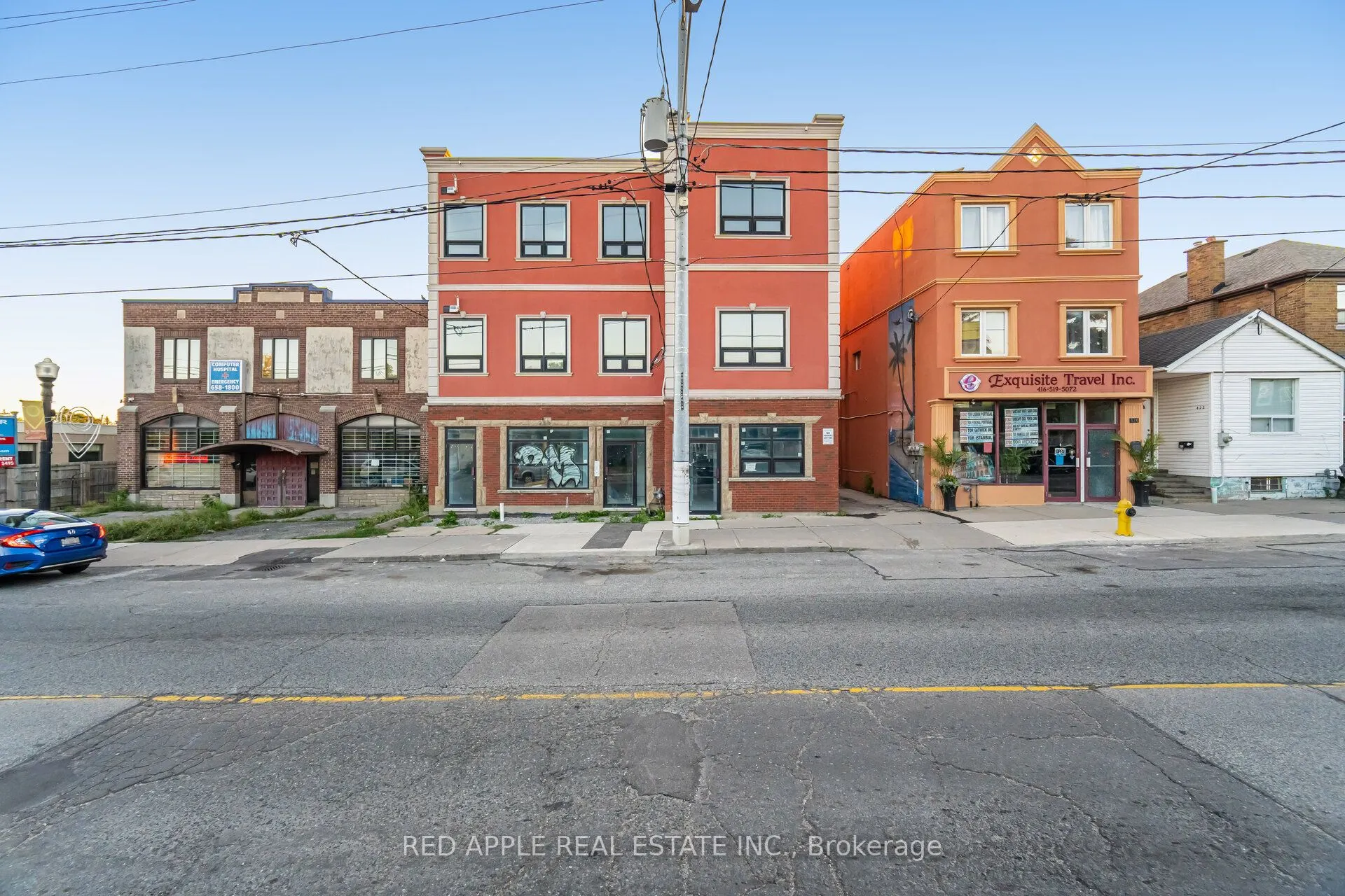 416 Oakwood Avenue