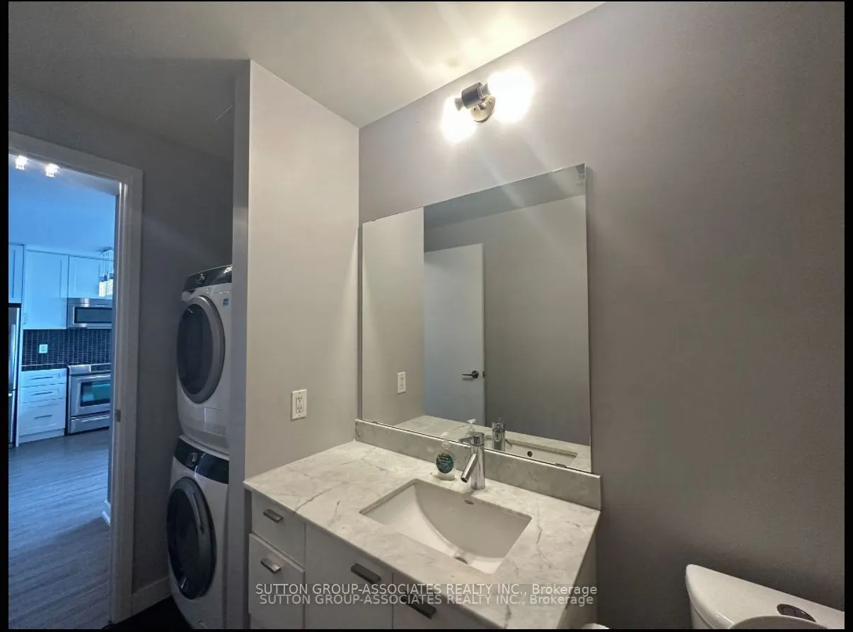 775 King Street W, #1003