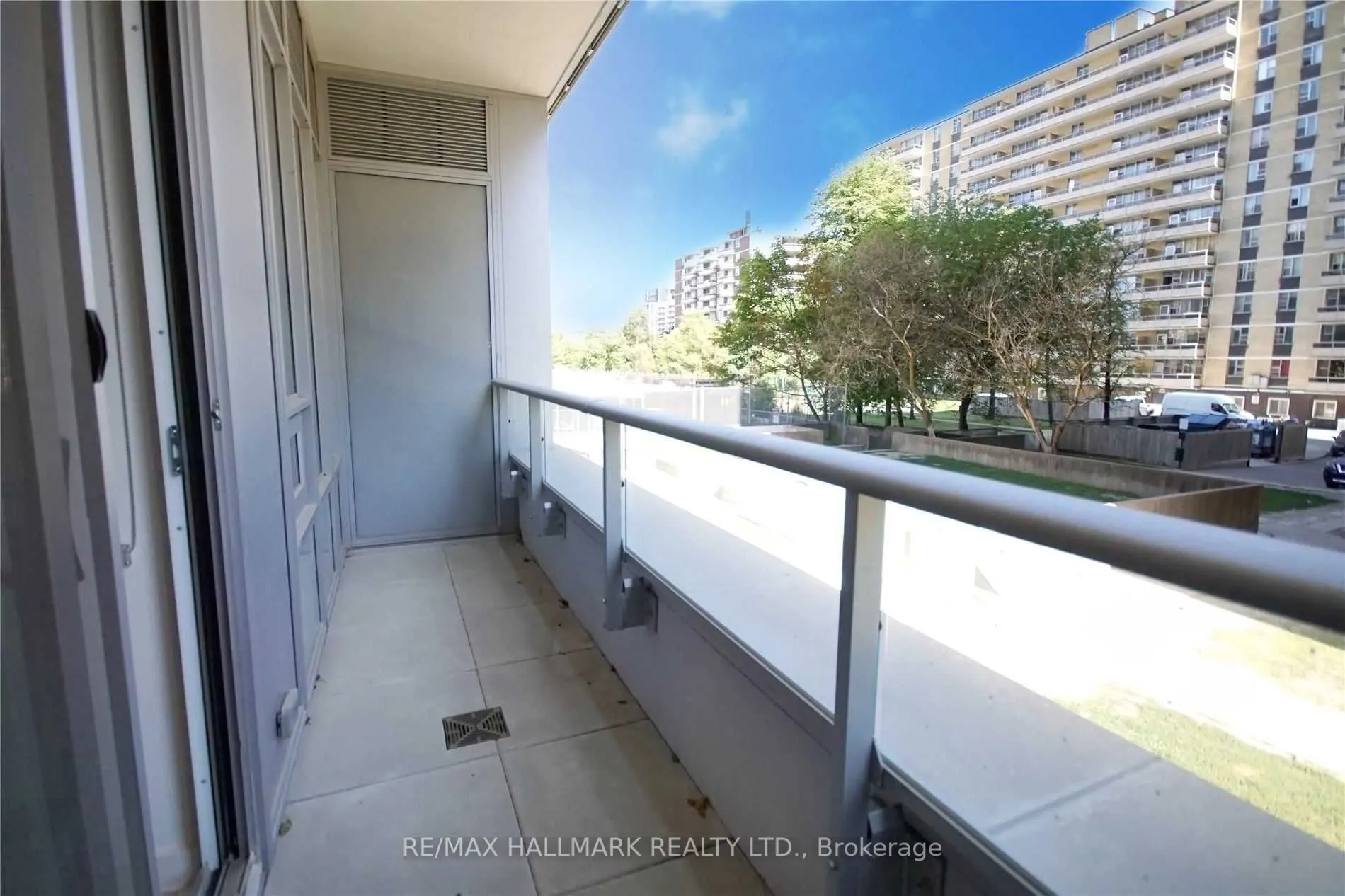 195 Redpath Avenue, #205