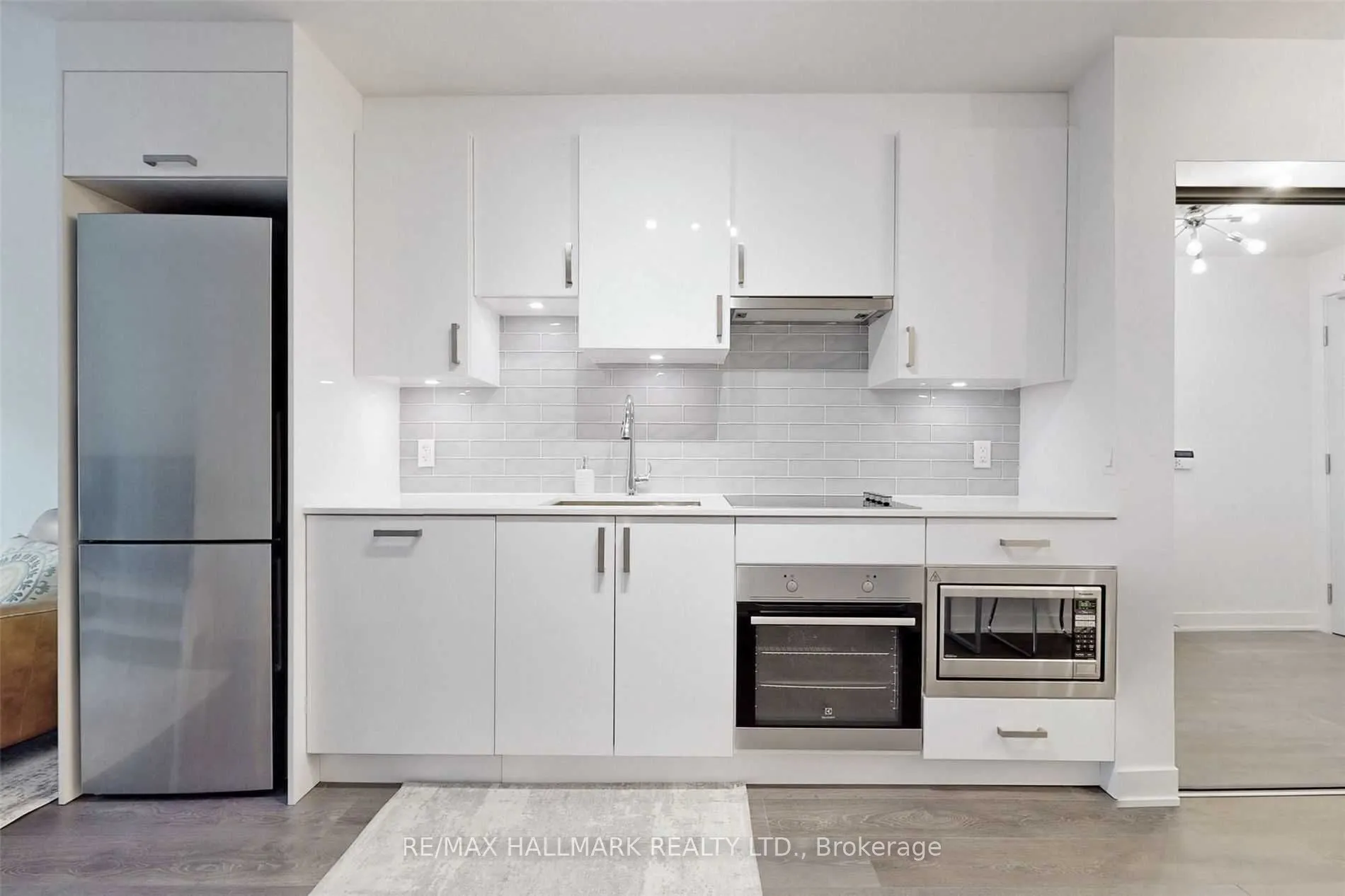 195 Redpath Avenue, #205