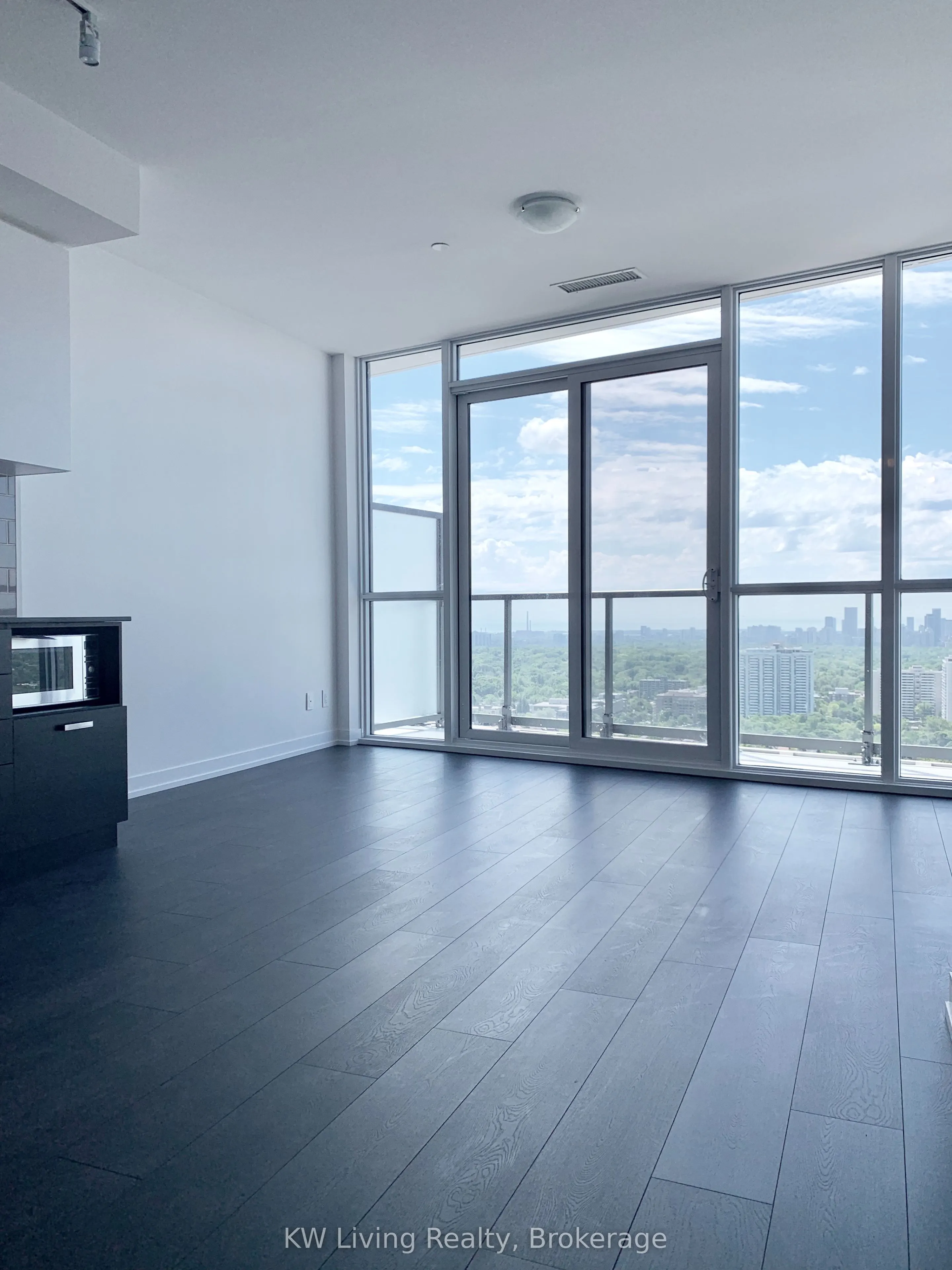 125 Redpath Avenue, #3208