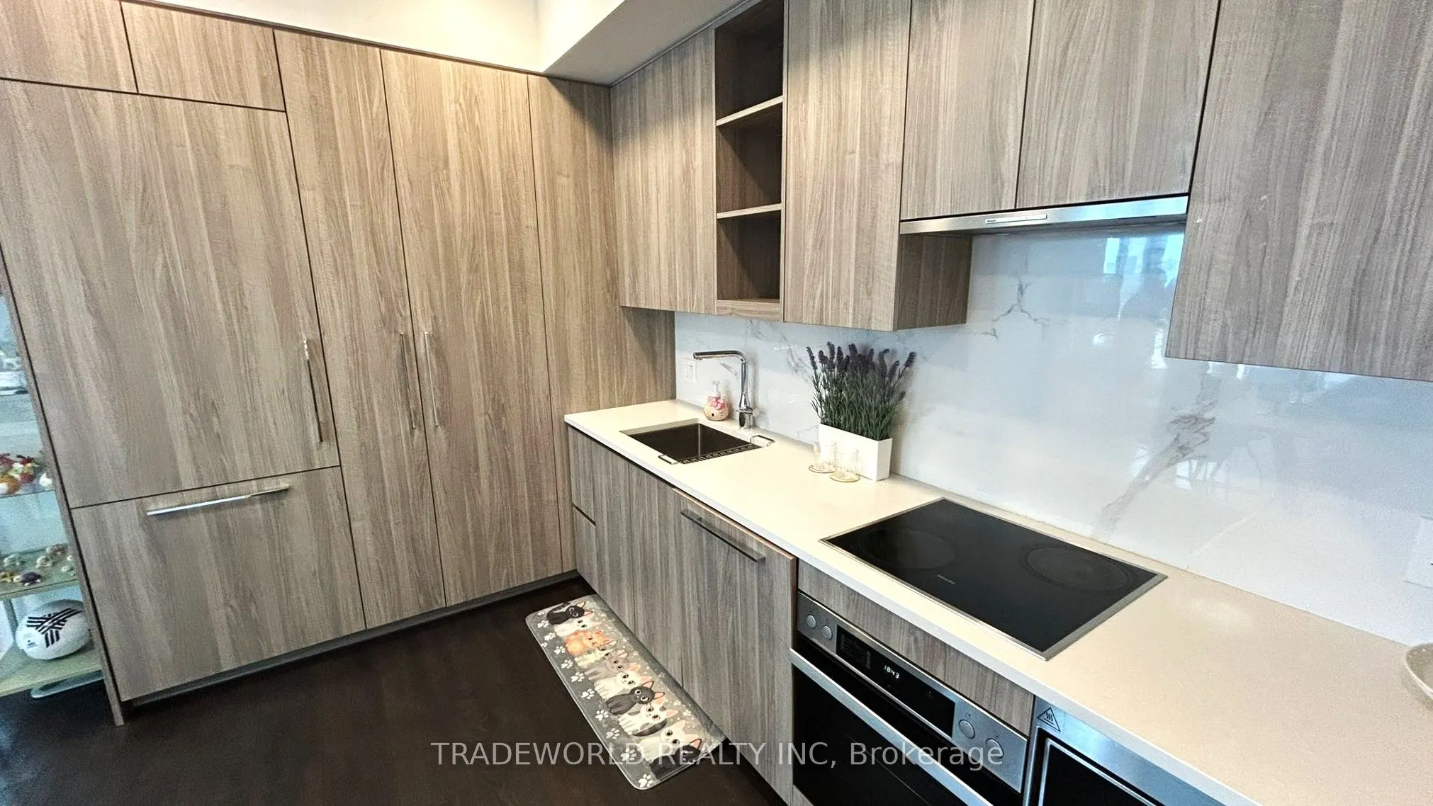 27 McMahon Drive, #702