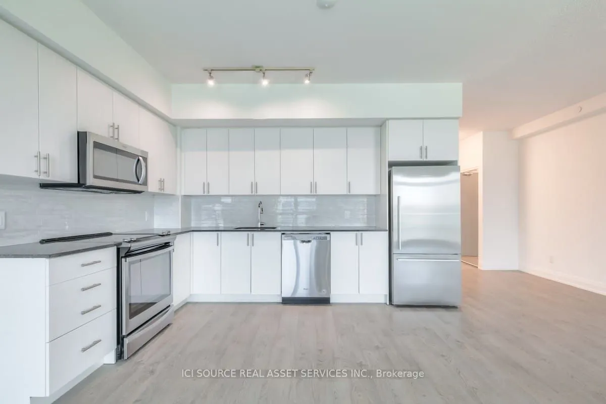 591 Sheppard Avenue E, #912