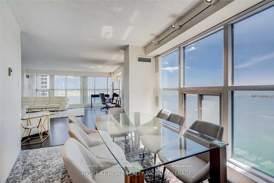 99 Harbour Square, #3106