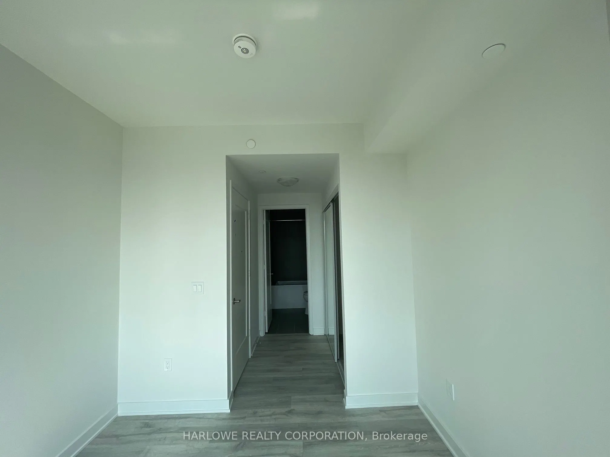 135 Lower Sherbourne Street, #2327 W