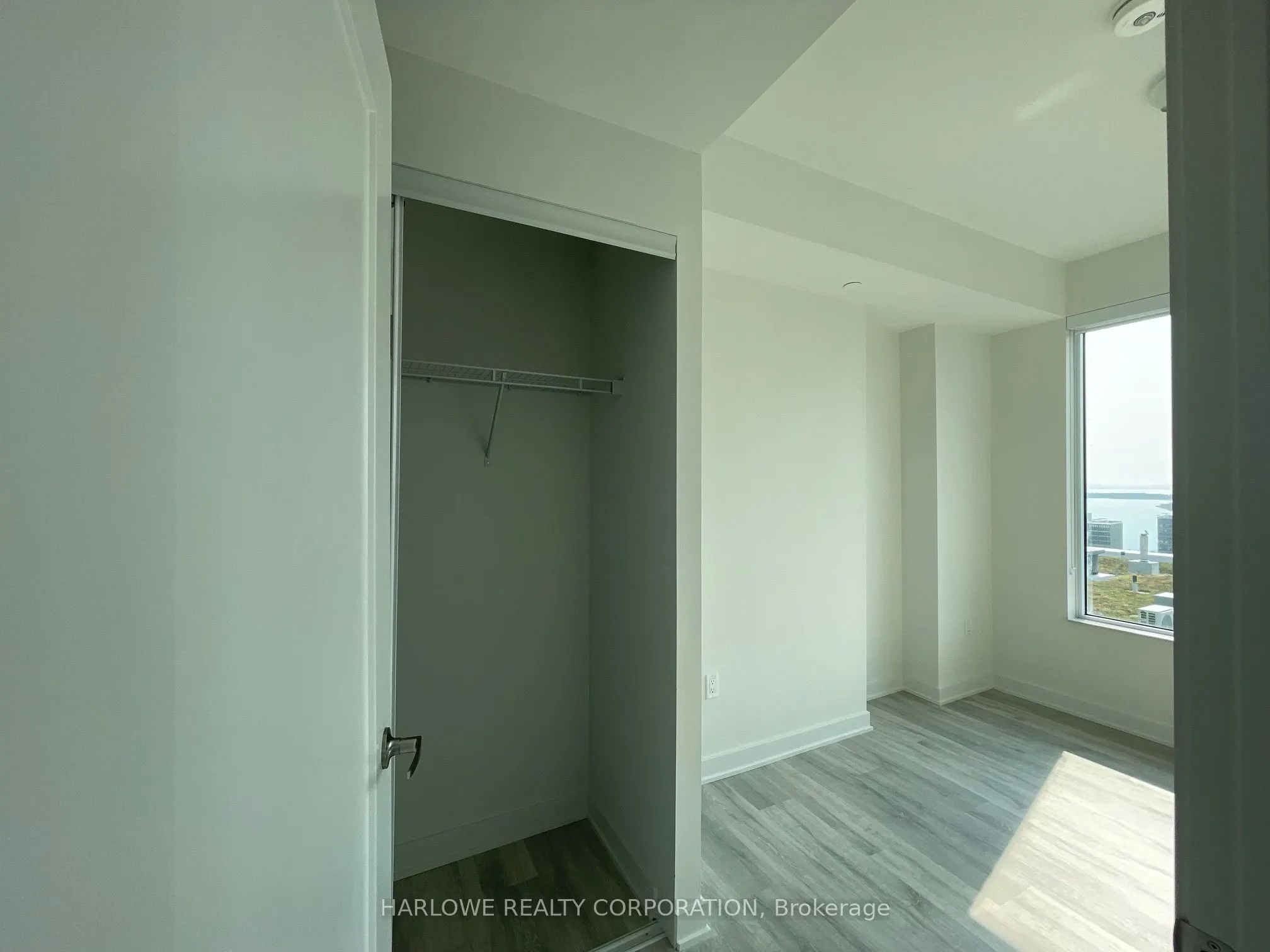 135 Lower Sherbourne Street, #2327 W