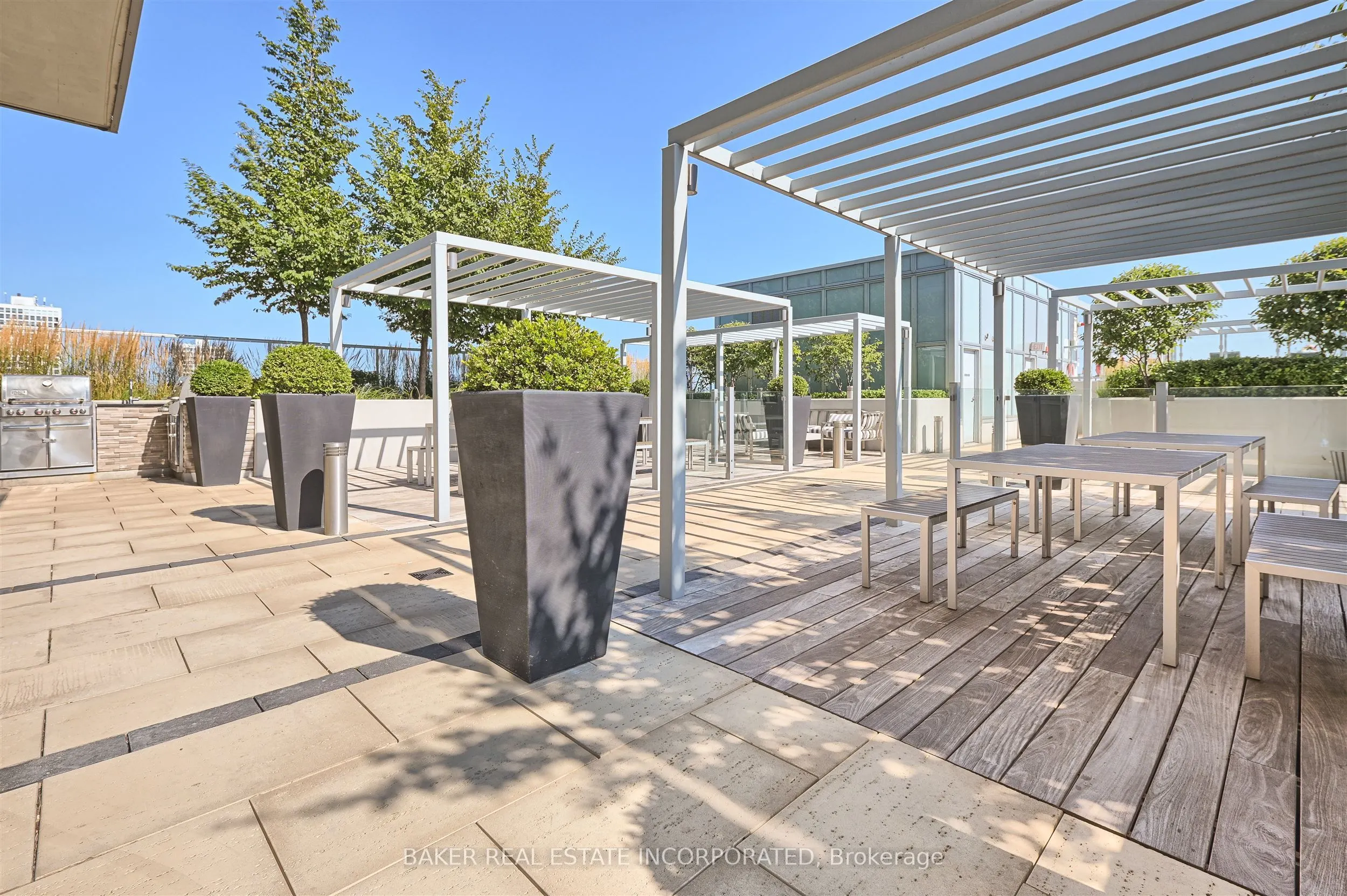 501 St Clair Avenue W, #219