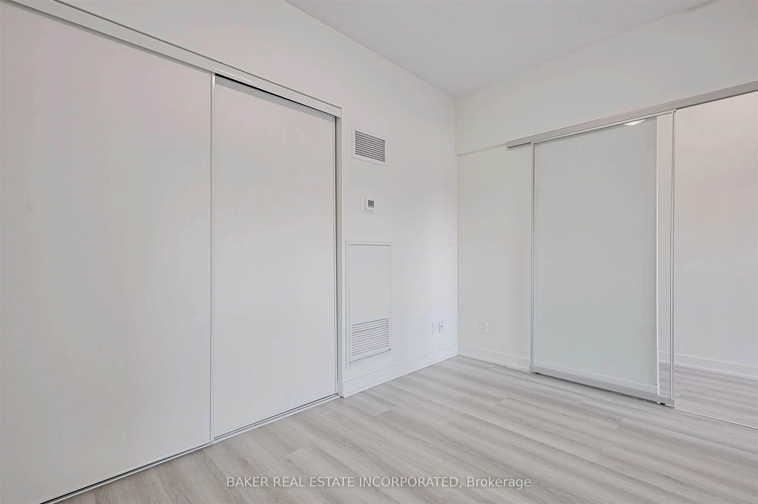 501 St Clair Avenue W, #219