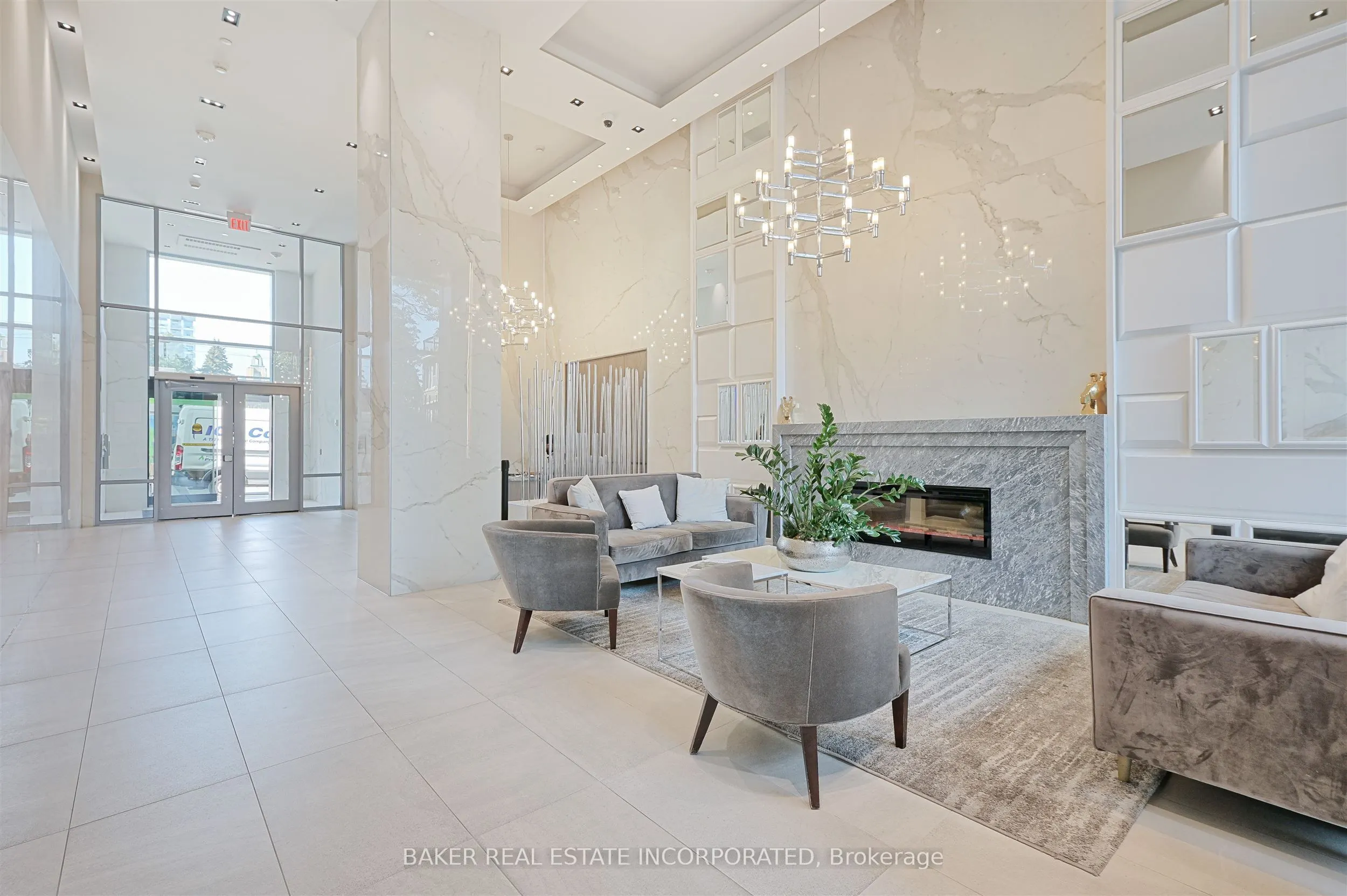 501 St Clair Avenue W, #219