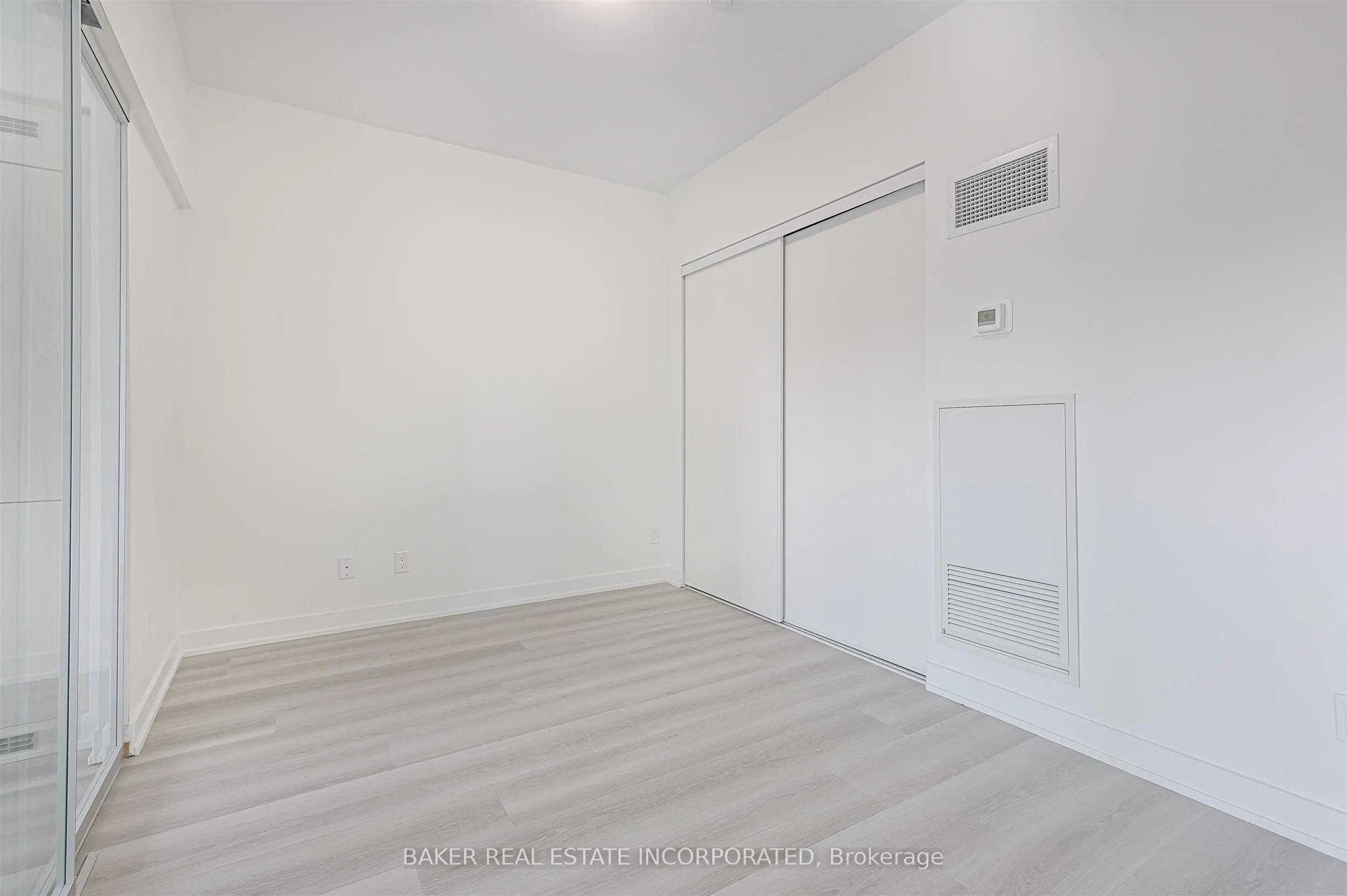 501 St Clair Avenue W, #219