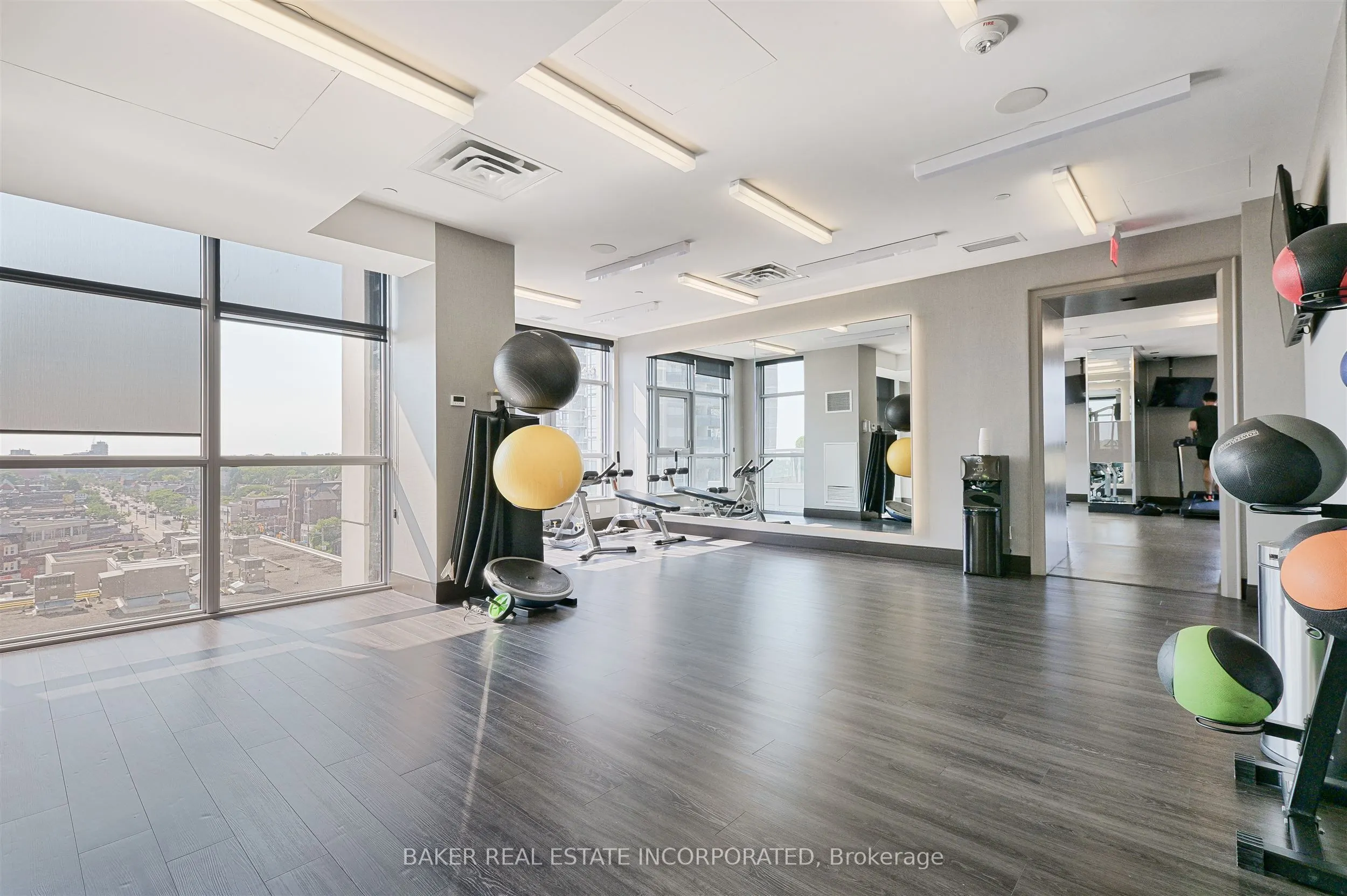 501 St Clair Avenue W, #219