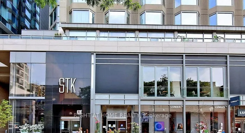 155 Yorkville Avenue, #416