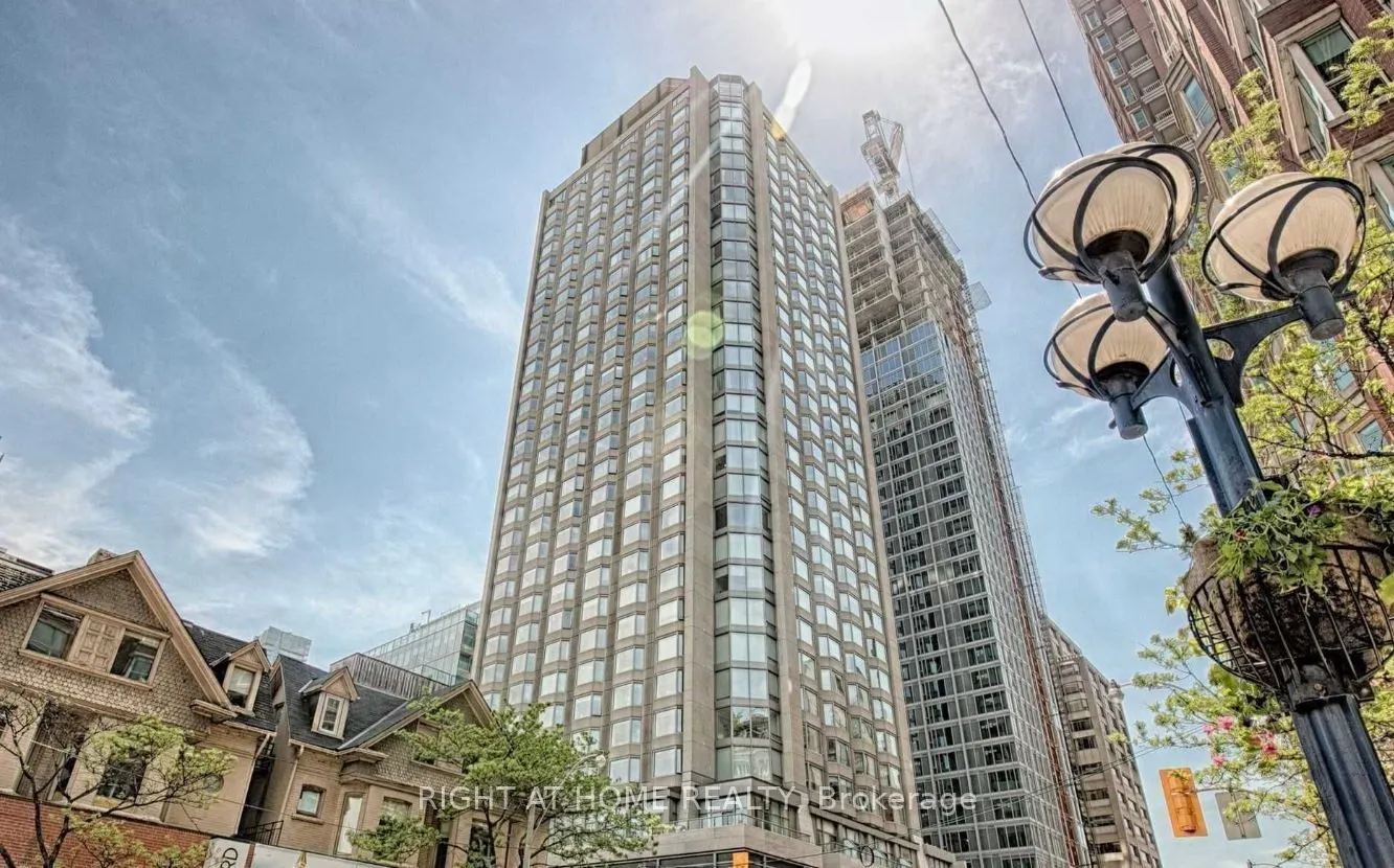 155 Yorkville Avenue, #416