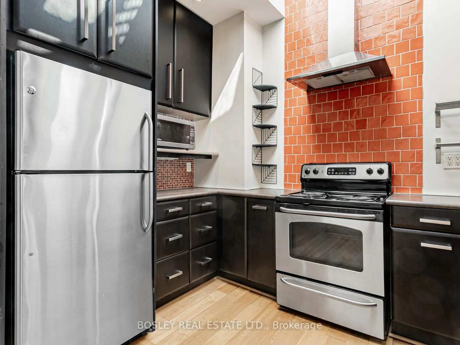 543 Queen Street W, #3