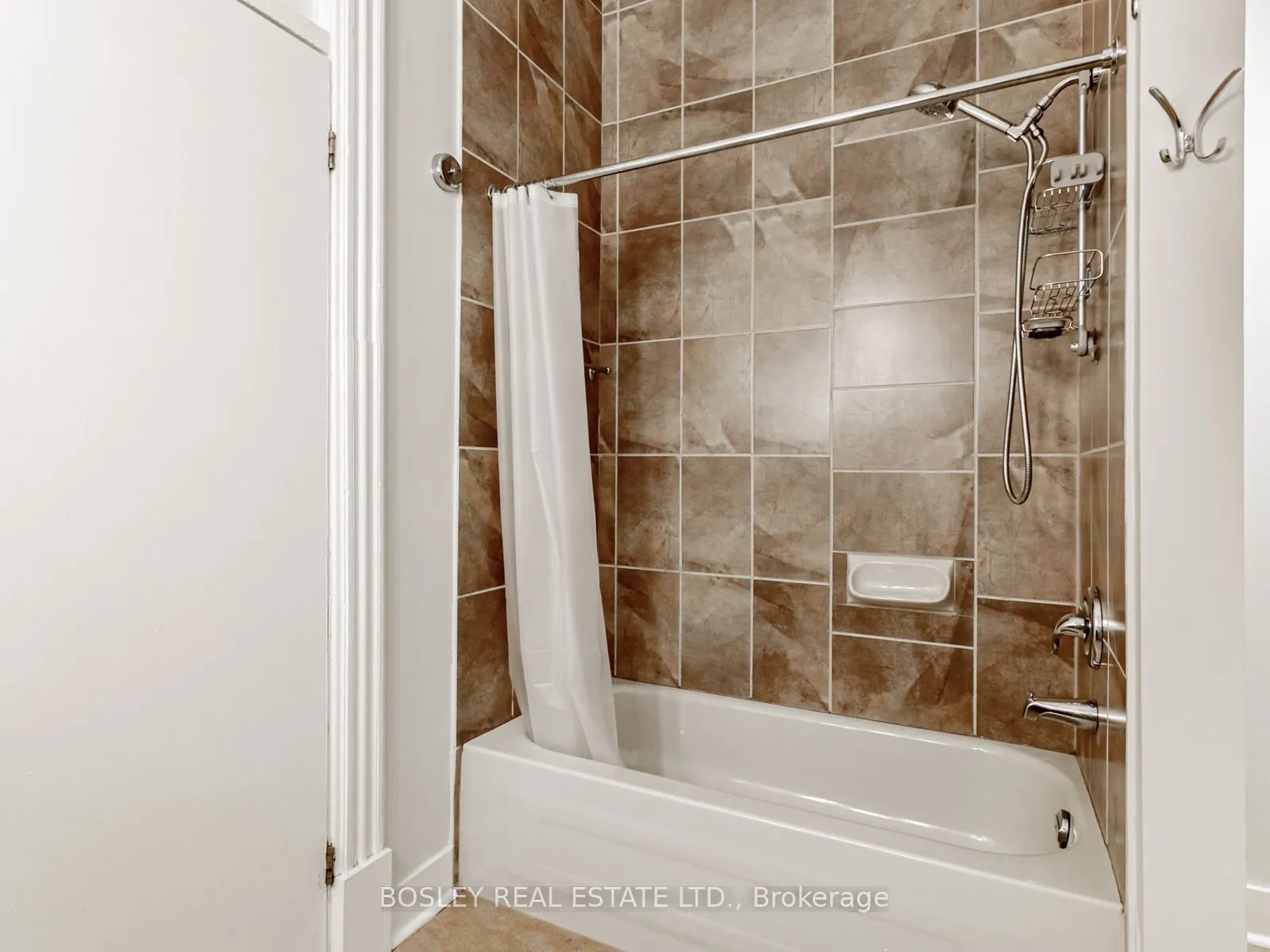 543 Queen Street W, #3