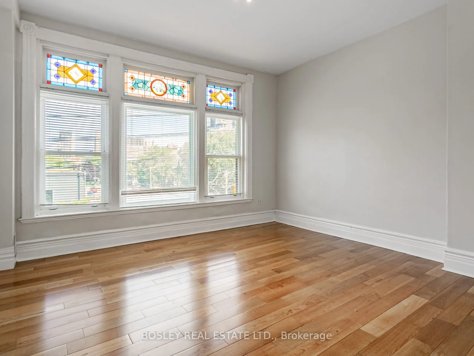 543 Queen Street W, #3