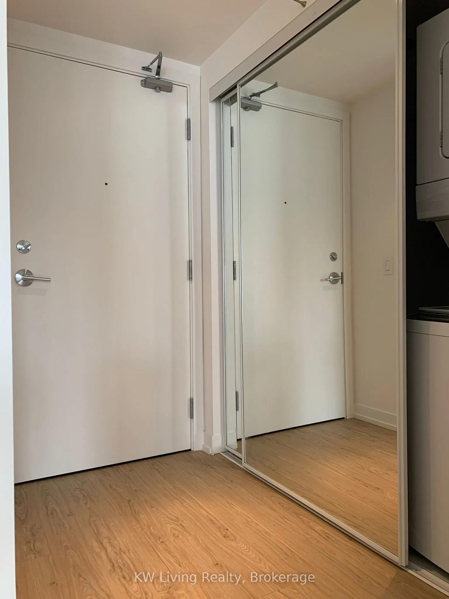 85 Wood Street, #3217