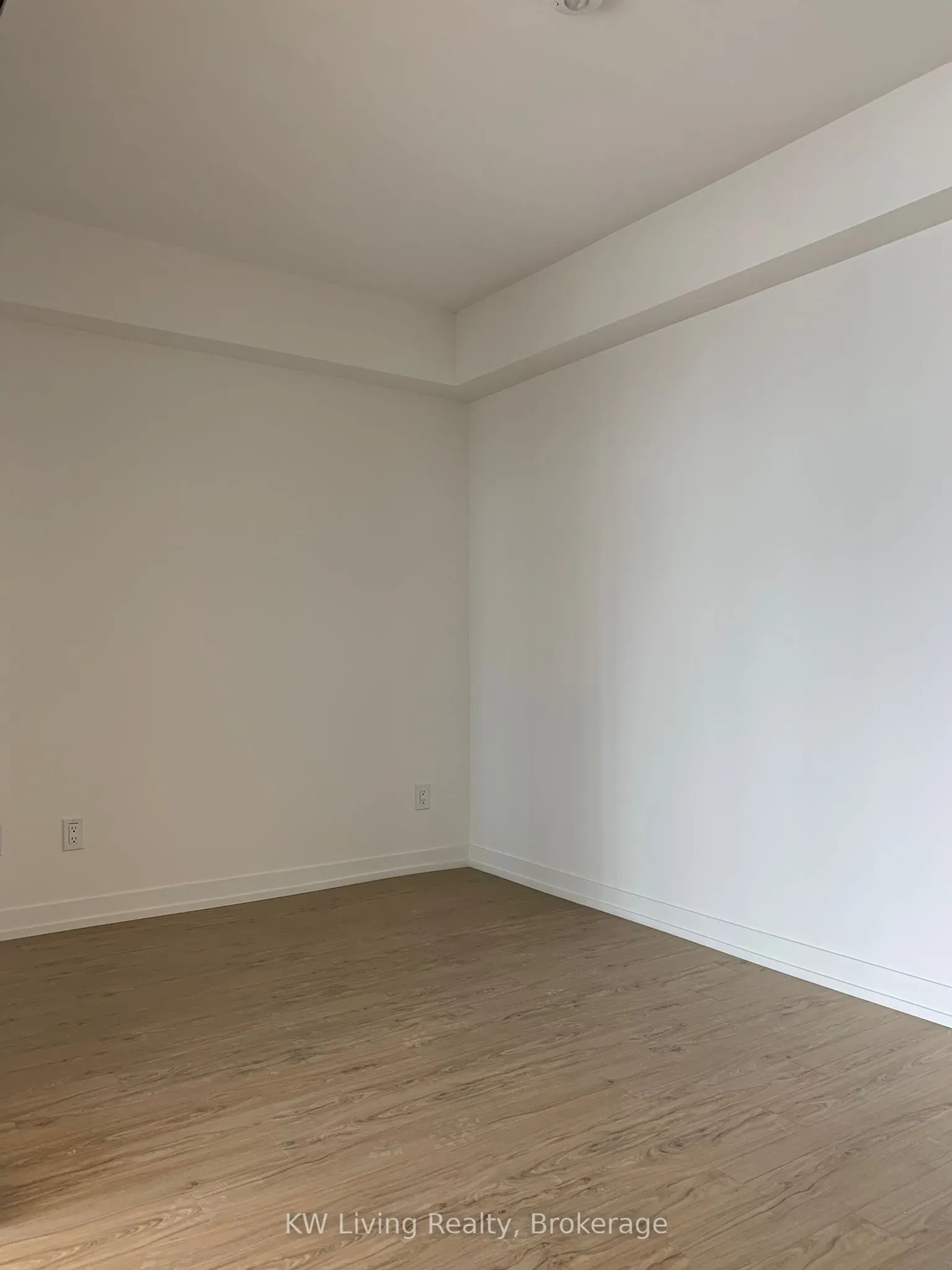 85 Wood Street, #3217