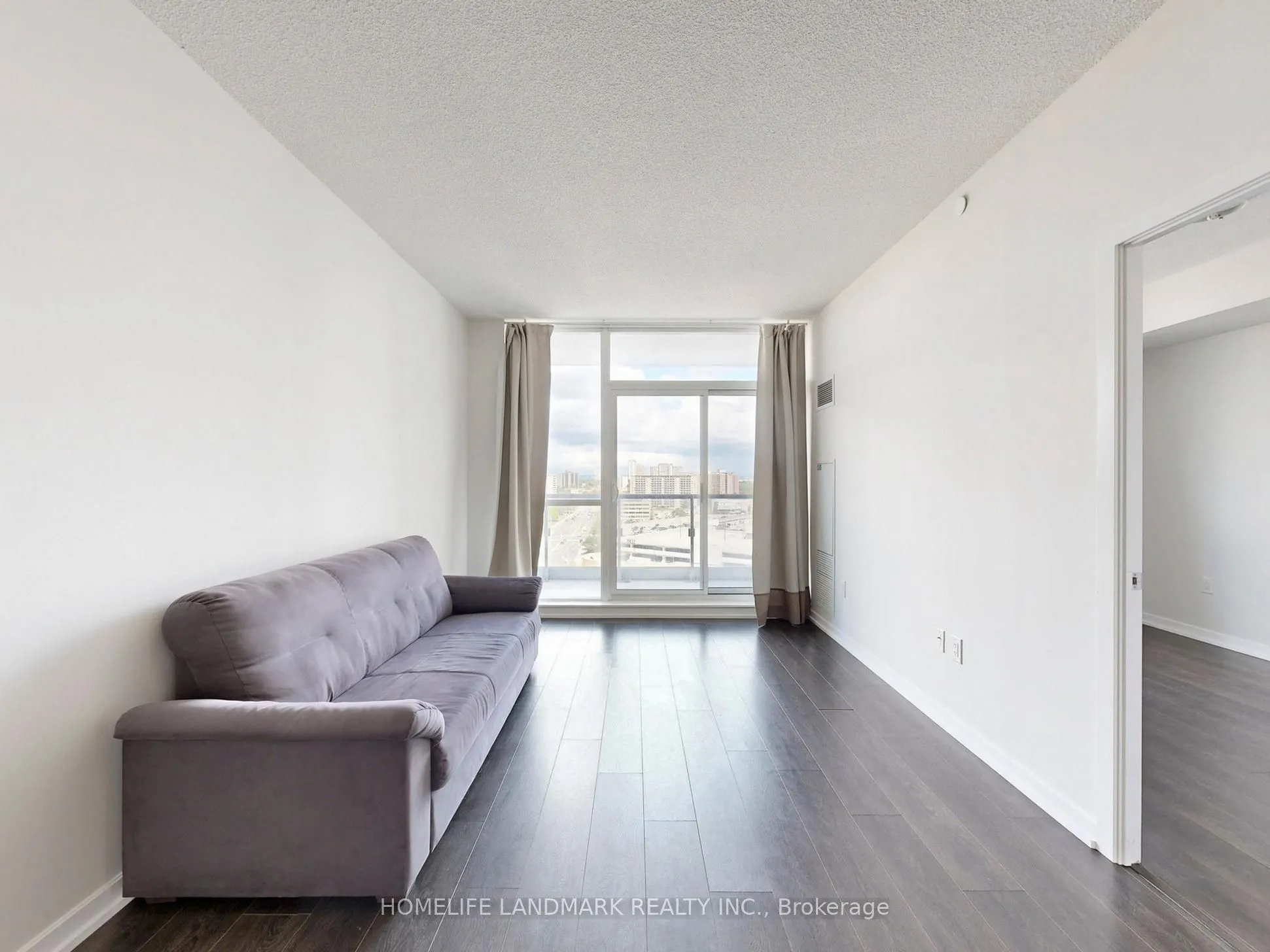 66 Forest Manor Road, #1204