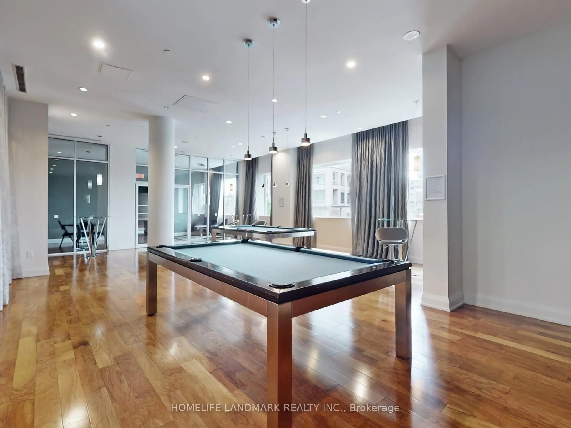 66 Forest Manor Road, #1204