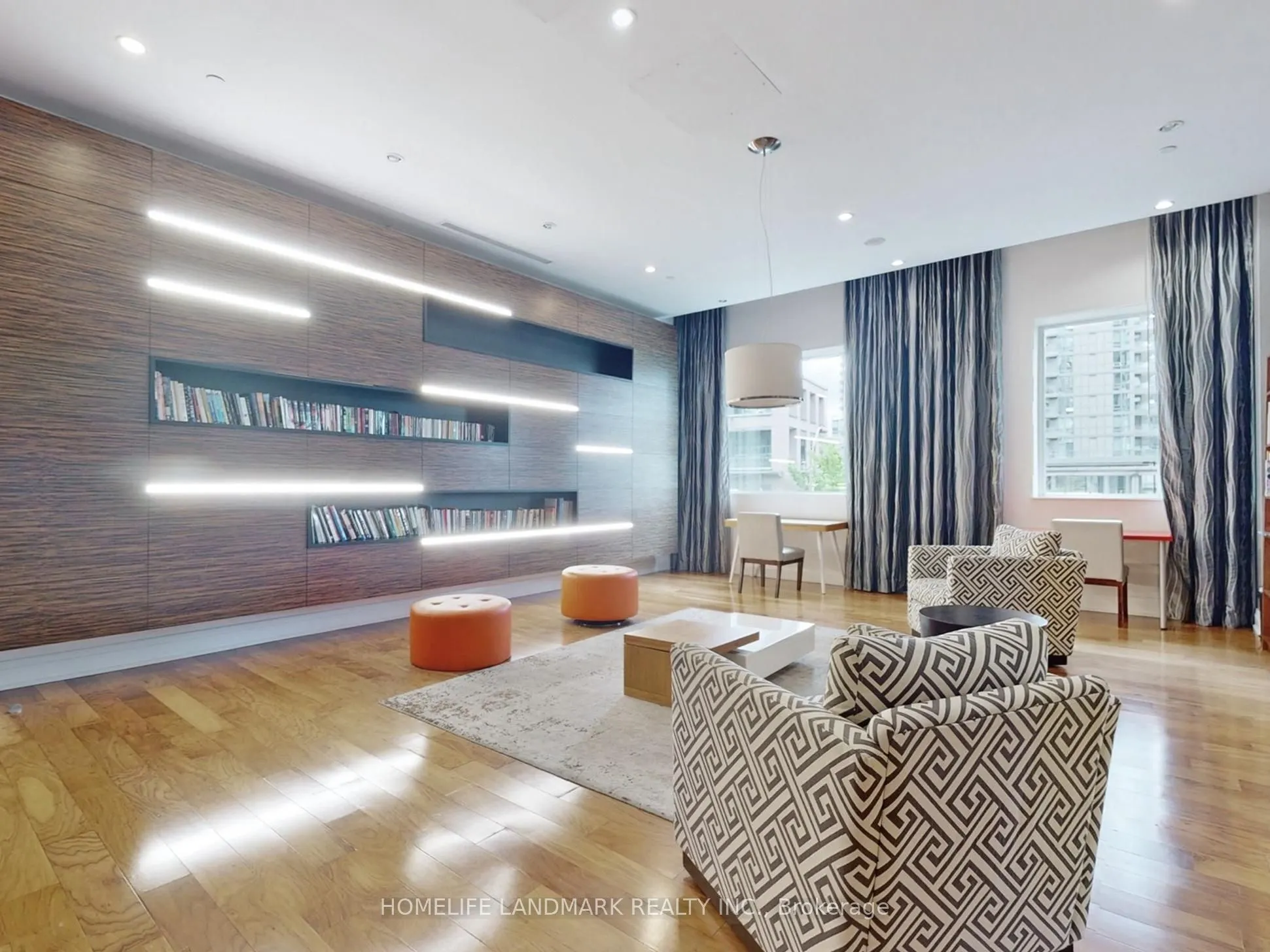 66 Forest Manor Road, #1204