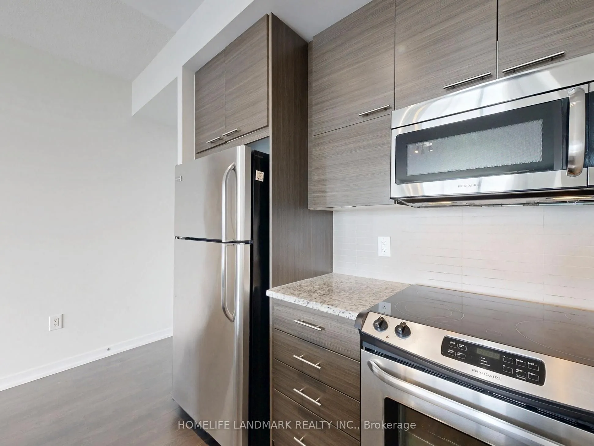 66 Forest Manor Road, #1204