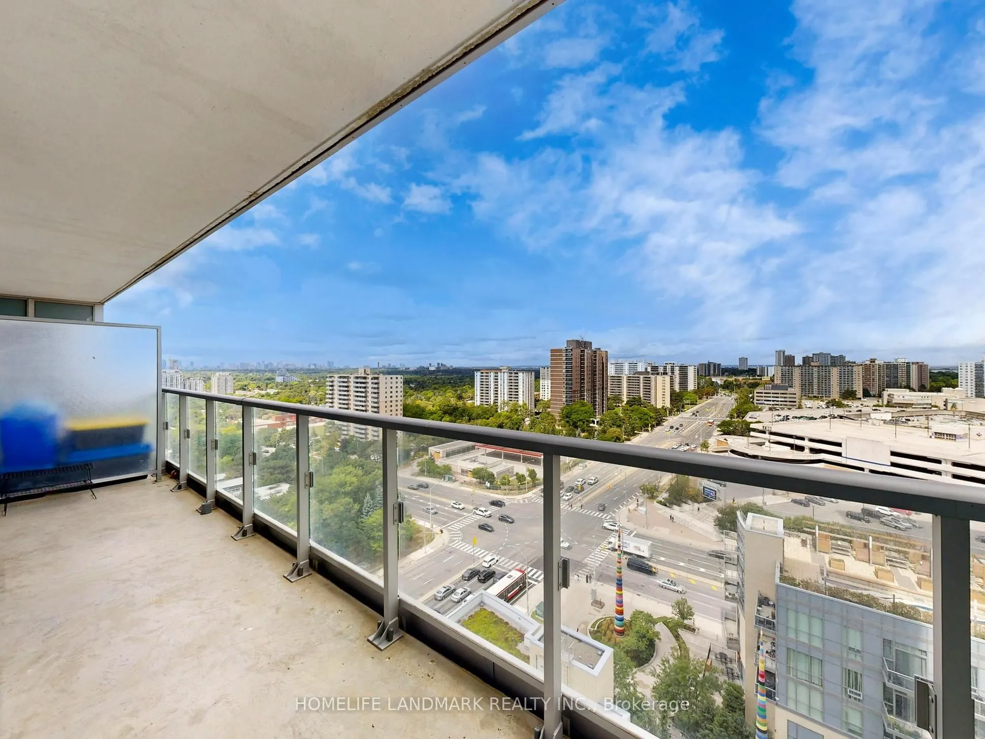 66 Forest Manor Road, #1204