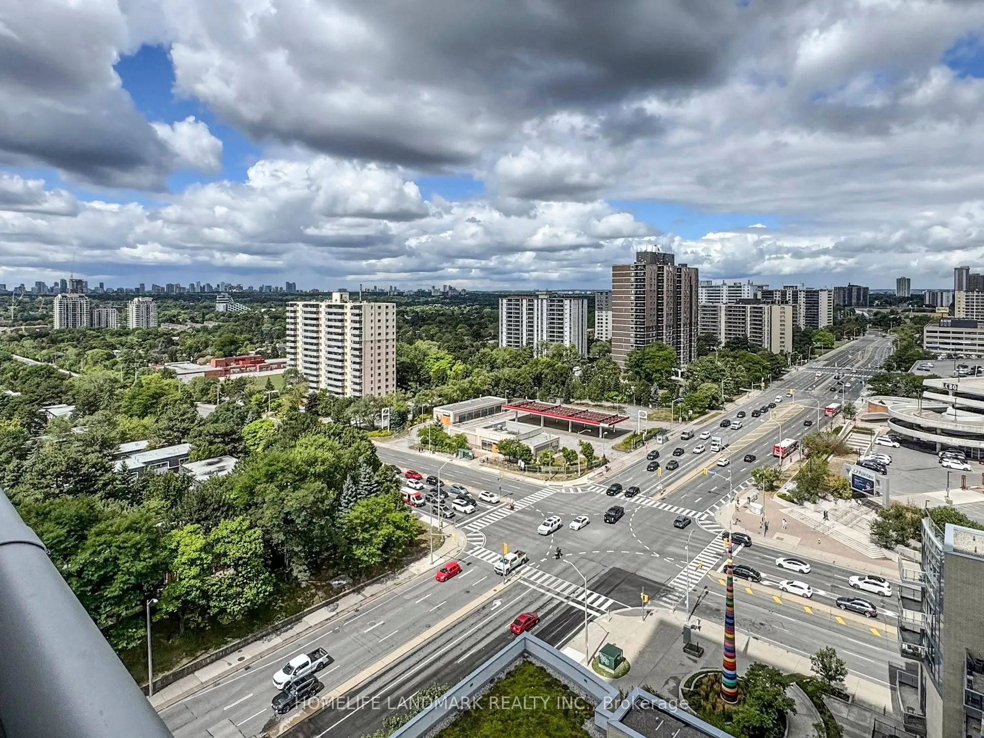 66 Forest Manor Road, #1204