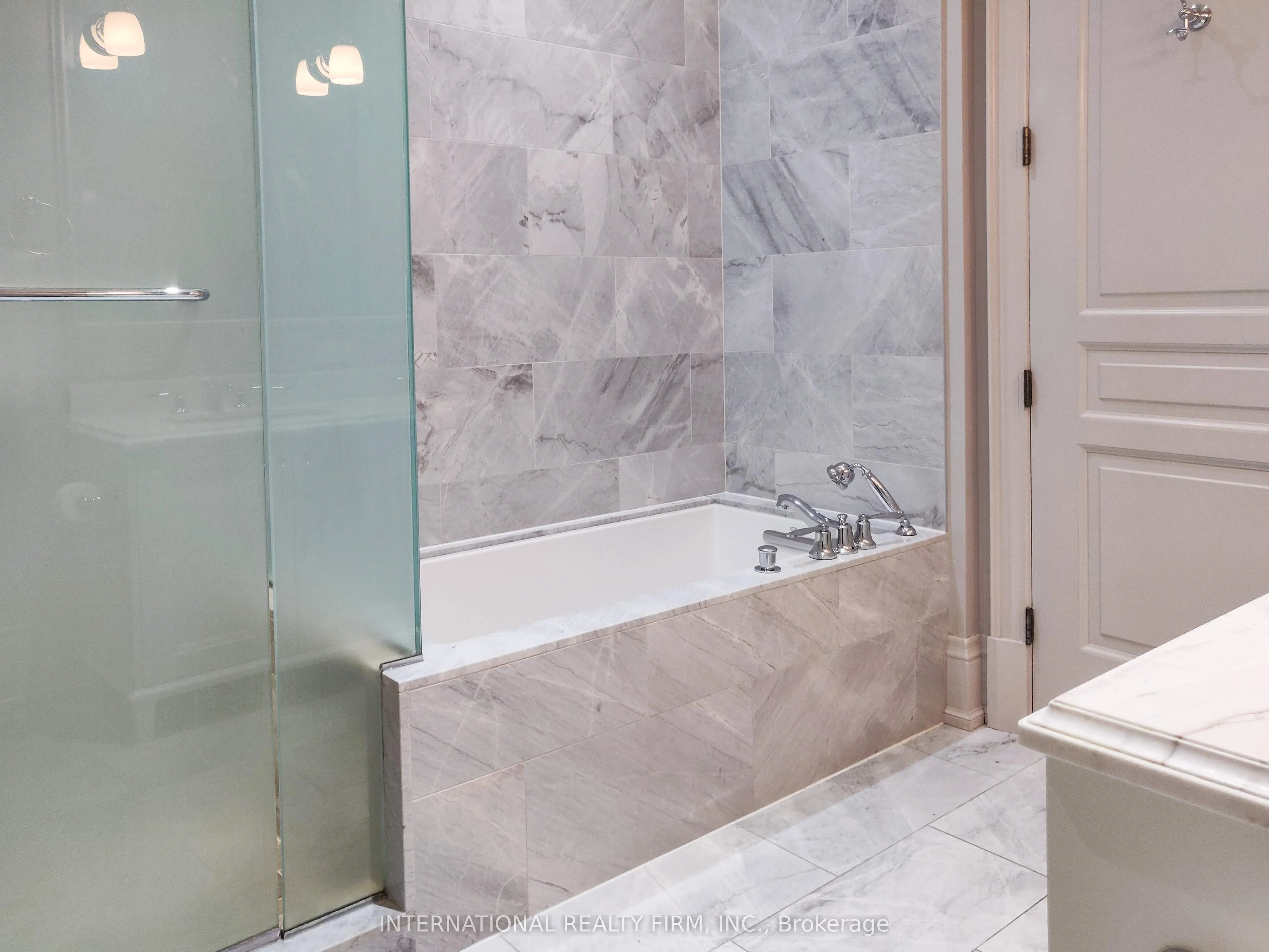 133 Hazelton Avenue, #204