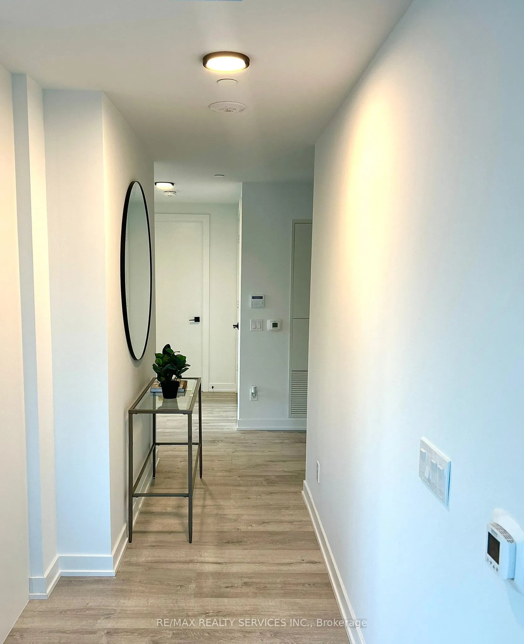 327 King Street W, #4106