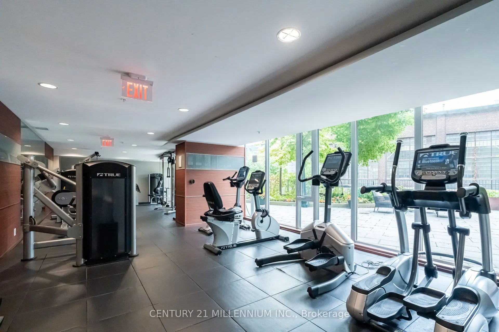 120 Bayview Avenue, #N417