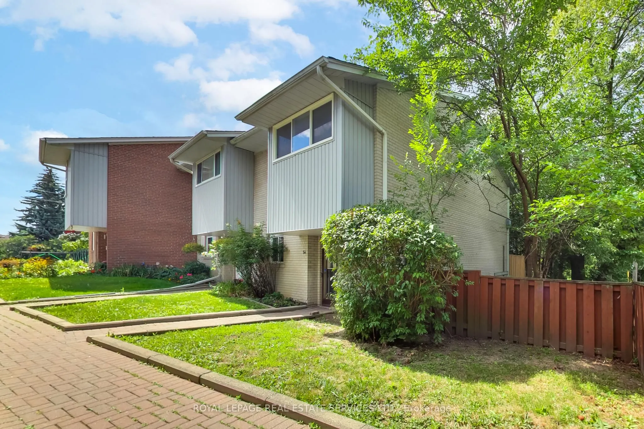 6 Leith Hill Road, #54