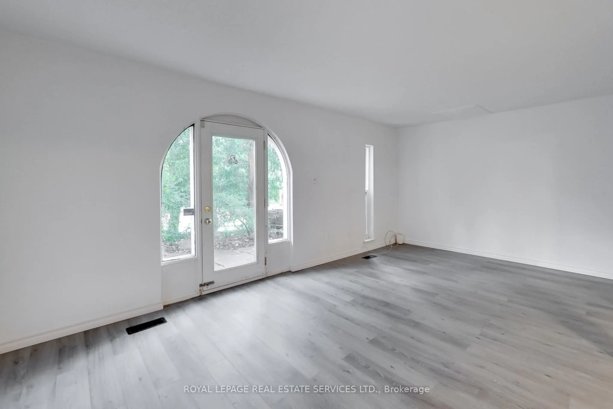 6 Leith Hill Road, #54