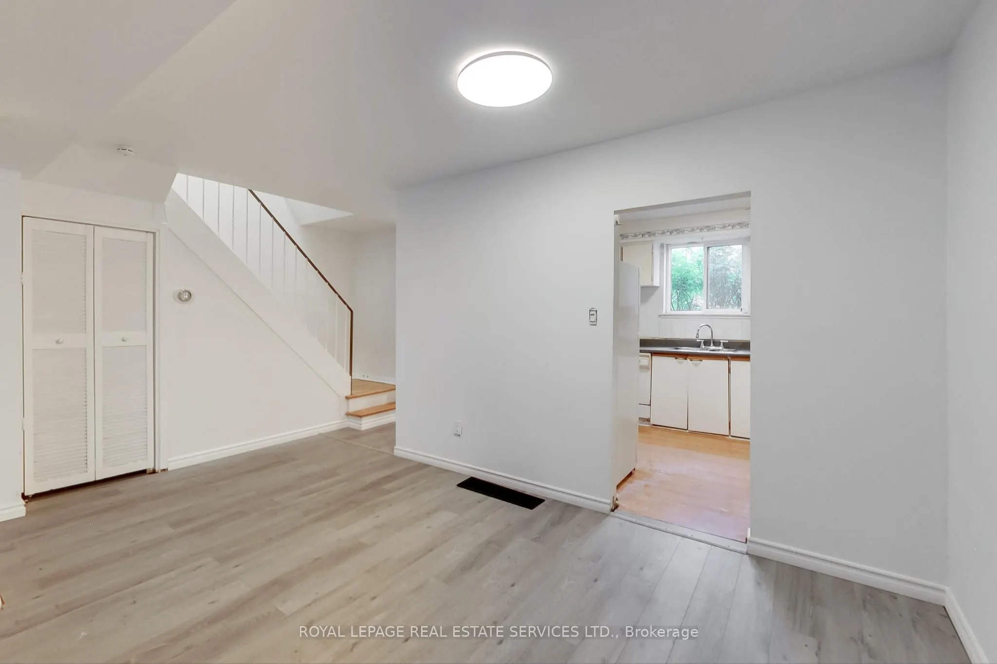 6 Leith Hill Road, #54