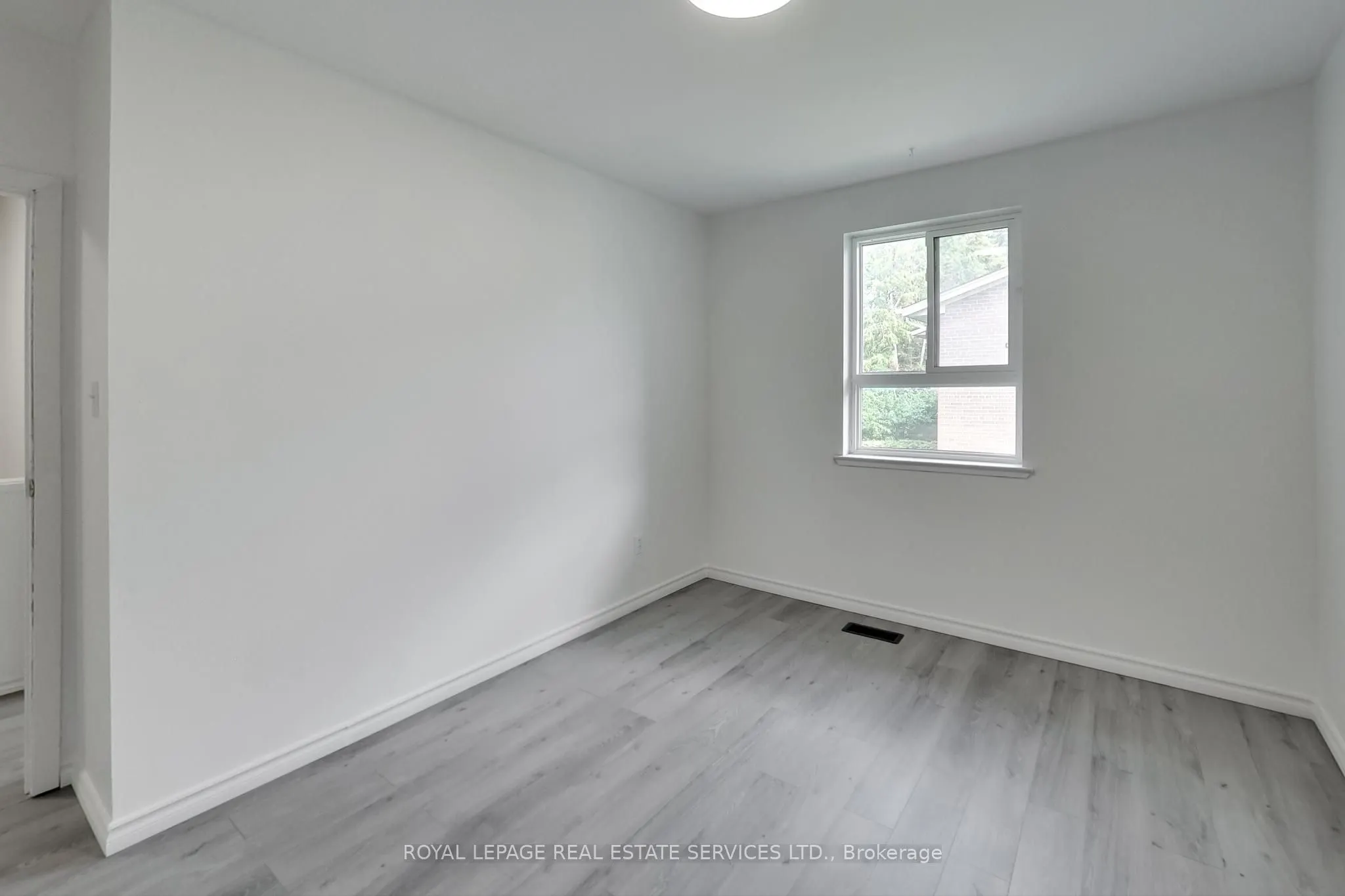 6 Leith Hill Road, #54