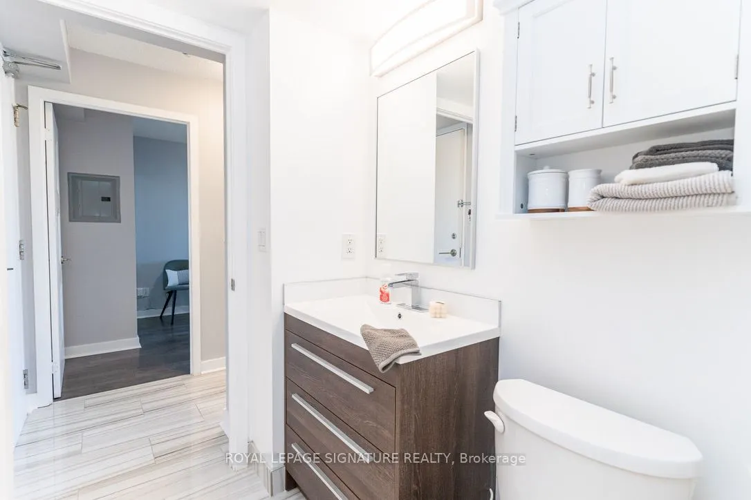 120 Dallimore Circle, #728