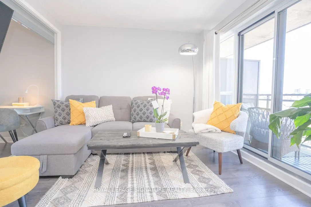 120 Dallimore Circle, #728