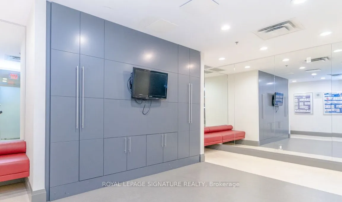 120 Dallimore Circle, #728
