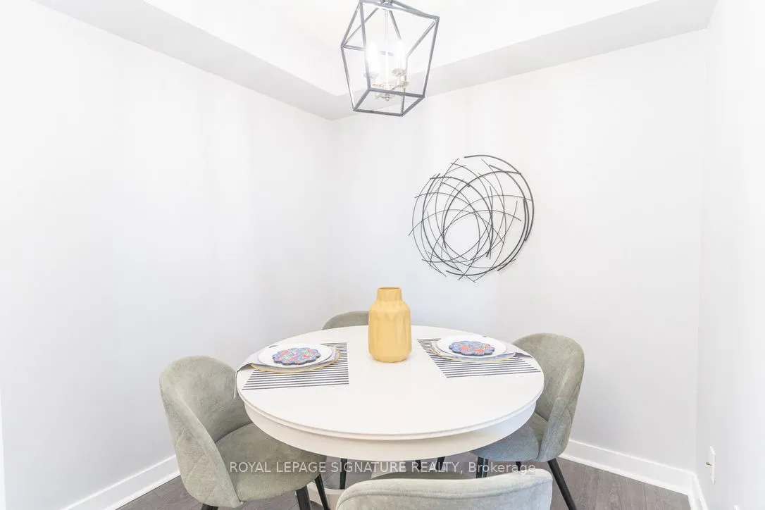 120 Dallimore Circle, #728