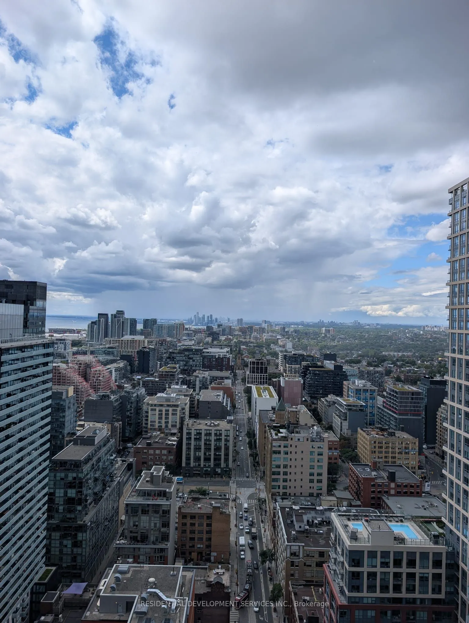 28 Widmer Street, #3825