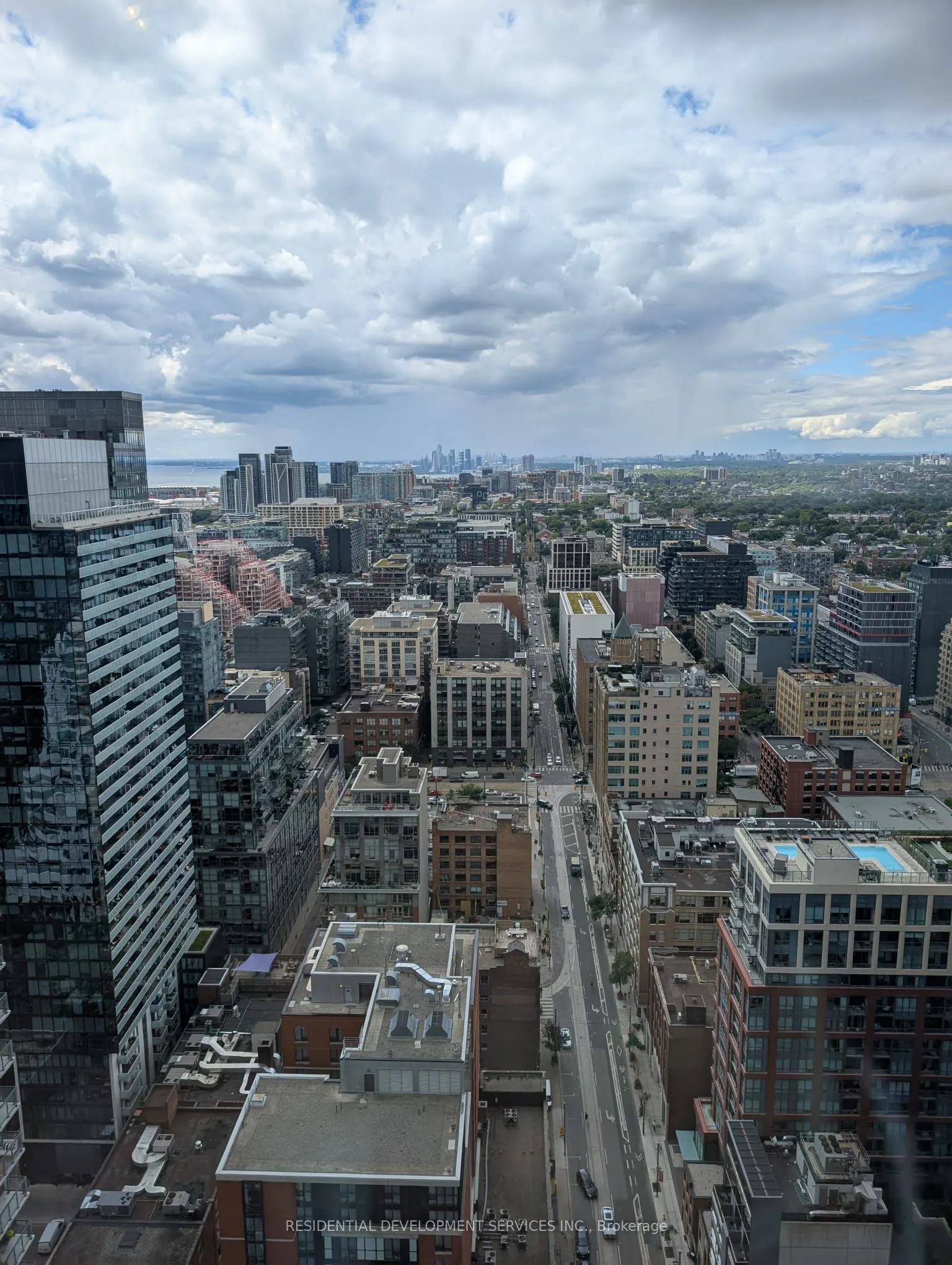 28 Widmer Street, #3825