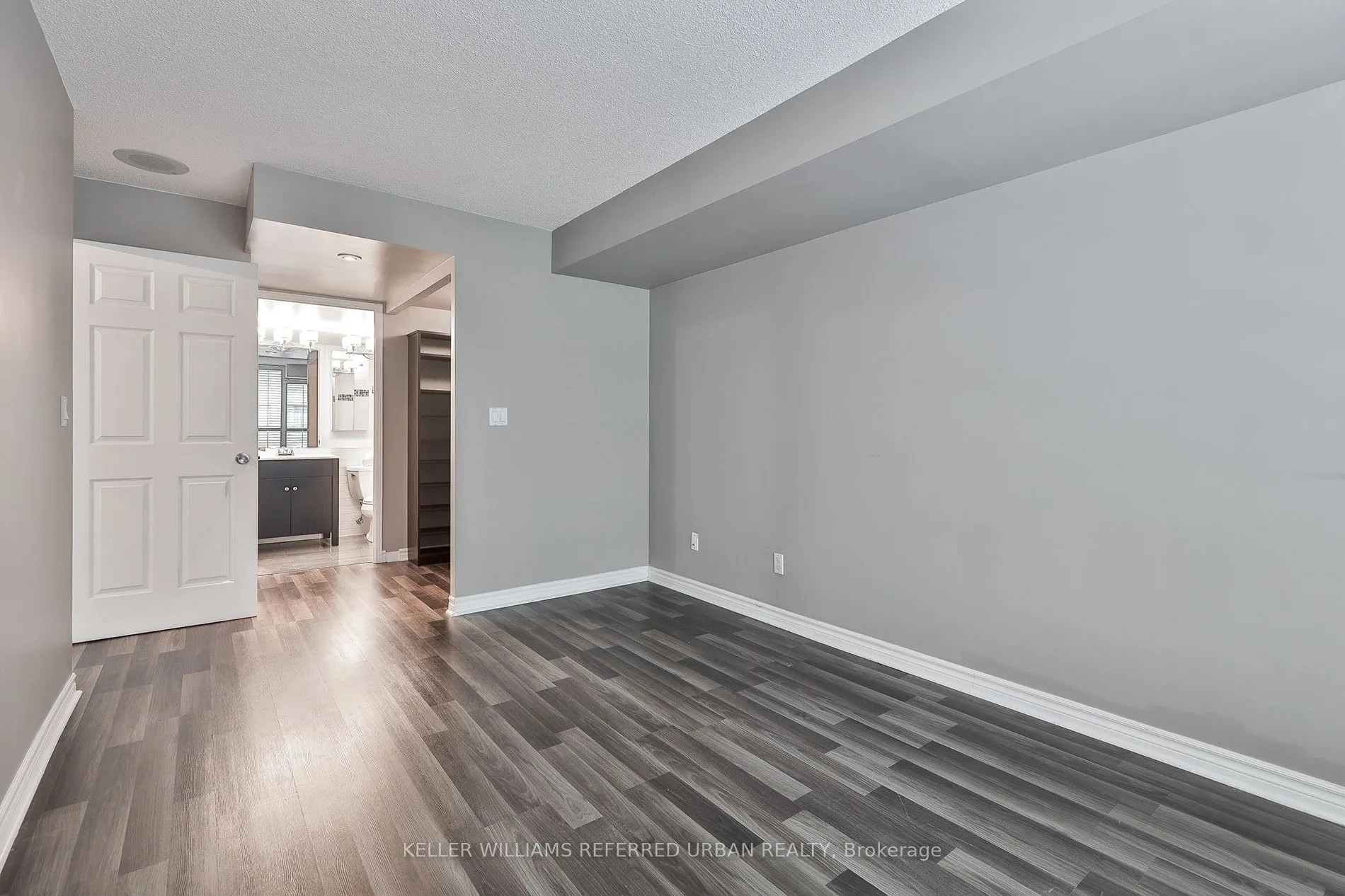 109 Front Street E, #326