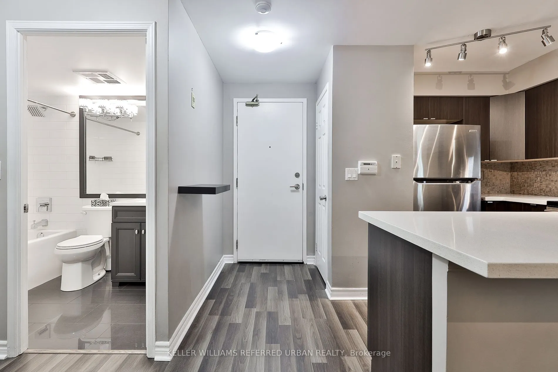 109 Front Street E, #326