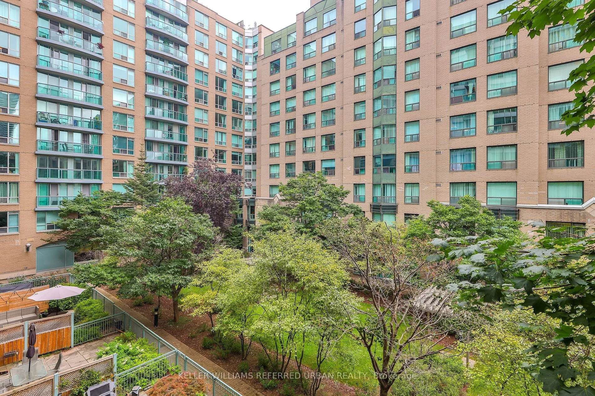 109 Front Street E, #326